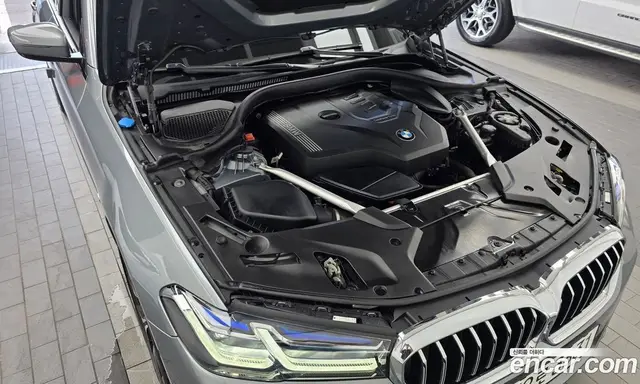 BMW 5 серия 2023 2.0 автомат (гидро), миниатюра 6 BMW 5 серия 2023 2.0 автомат (гидро), миниатюра 6