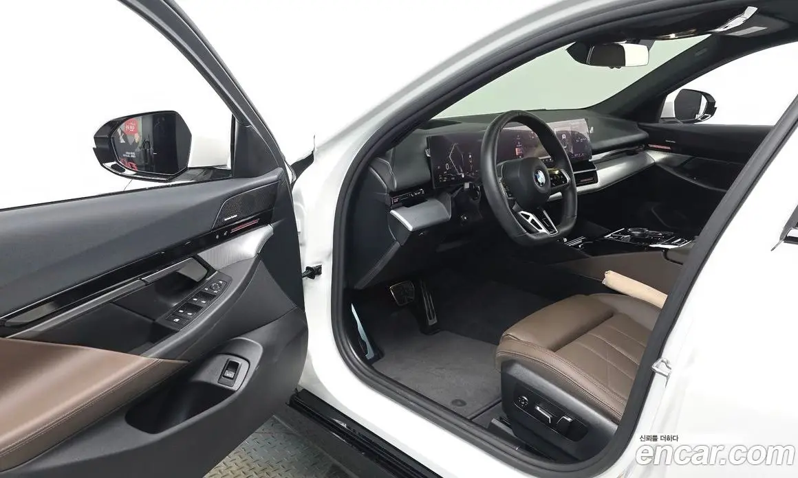 BMW 5 серия 2024 2.0 автомат (гидро), фото 12