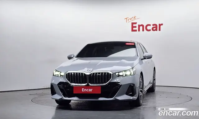 BMW 5 серия 2025 2.0 автомат (гидро), миниатюра 2