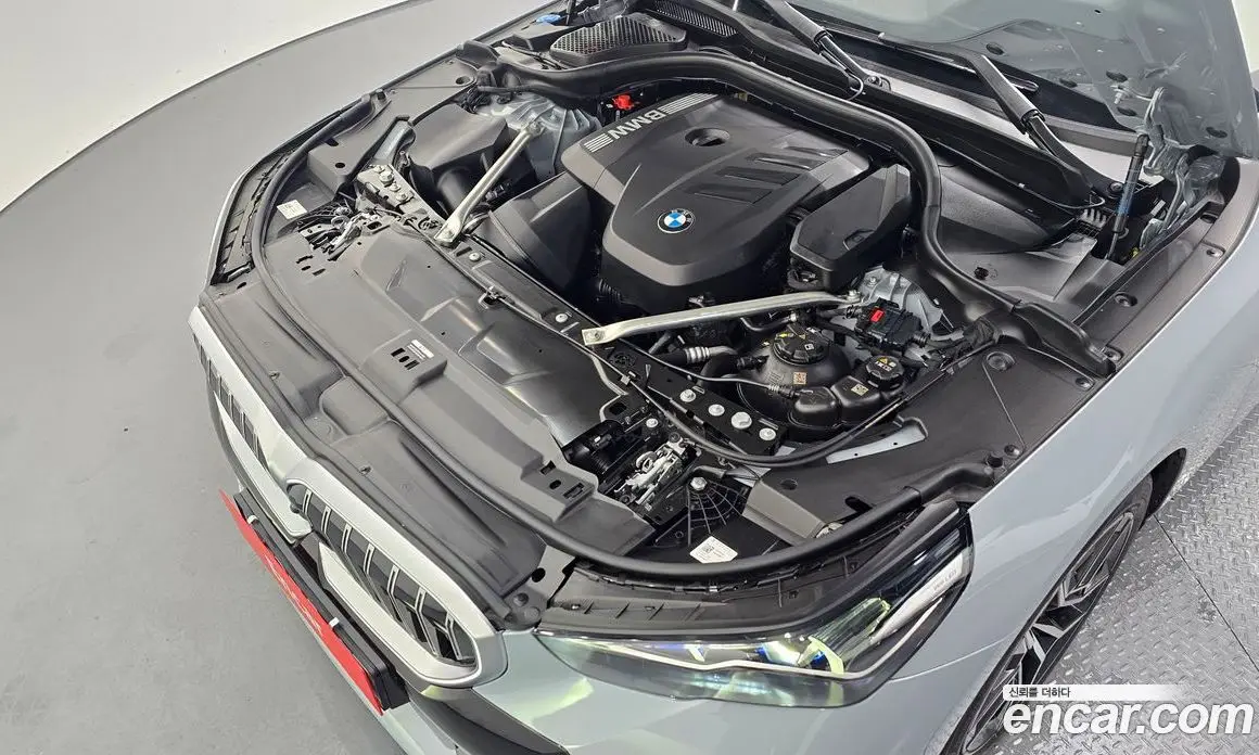 BMW 5 серия 2025 2.0 автомат (гидро), фото 5