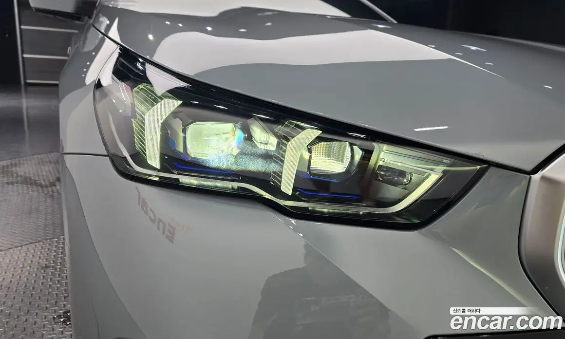 BMW 5 серия 2025 2.0 автомат (гидро), фото 7
