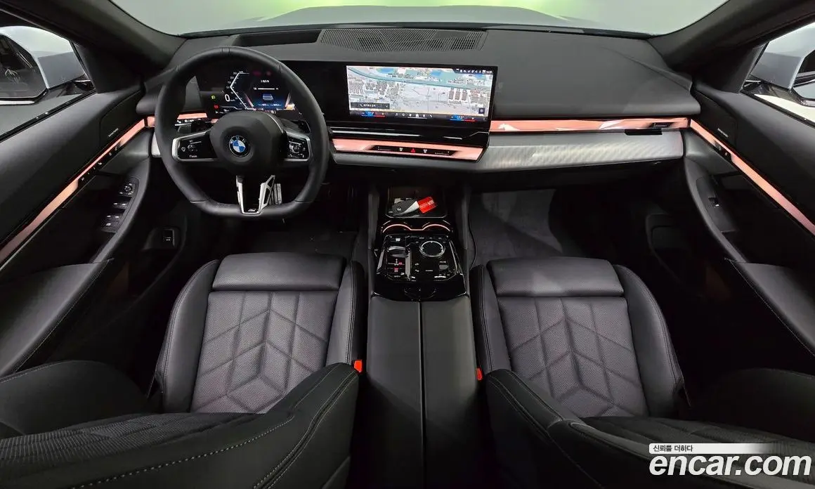 BMW 5 серия 2025 2.0 автомат (гидро), фото 9