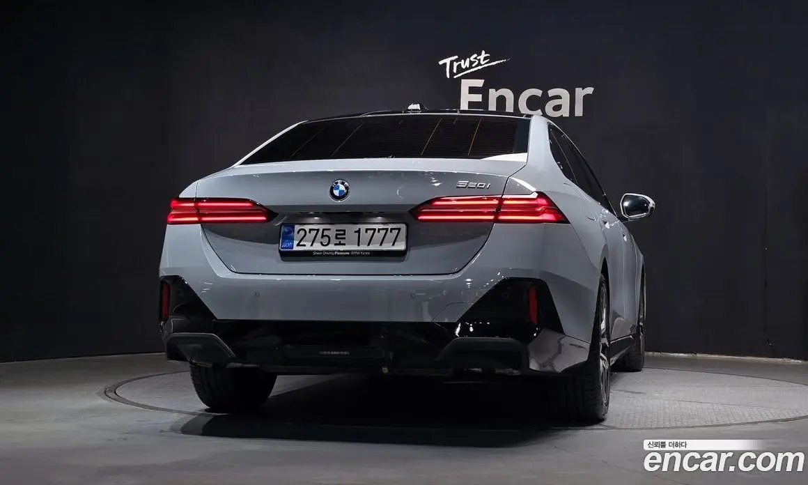 BMW 5 серия 2025 2.0 автомат (гидро), фото 4 BMW 5 серия 2025 2.0 автомат (гидро), фото 4