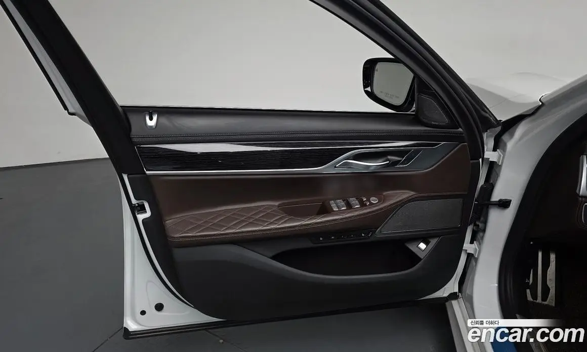 BMW 7 серия 2019 3.0 автомат (гидро), фото 14