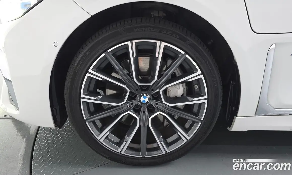BMW 7 серия 2019 3.0 автомат (гидро), фото 5