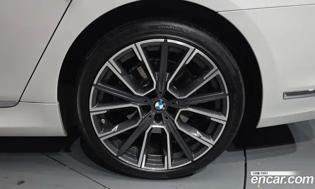 BMW 7 серия 2019 3.0 автомат (гидро), миниатюра 7