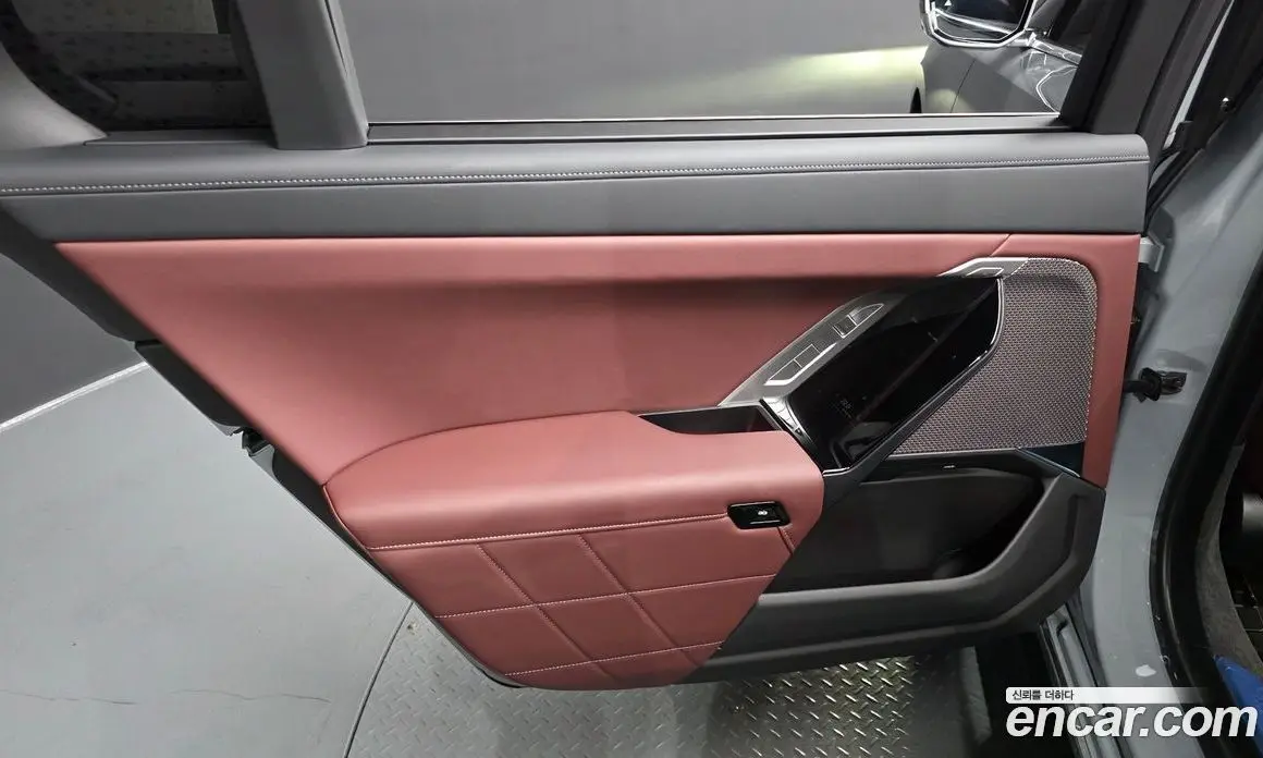 BMW 7 серия 2025 3.0 автомат (гидро), фото 14