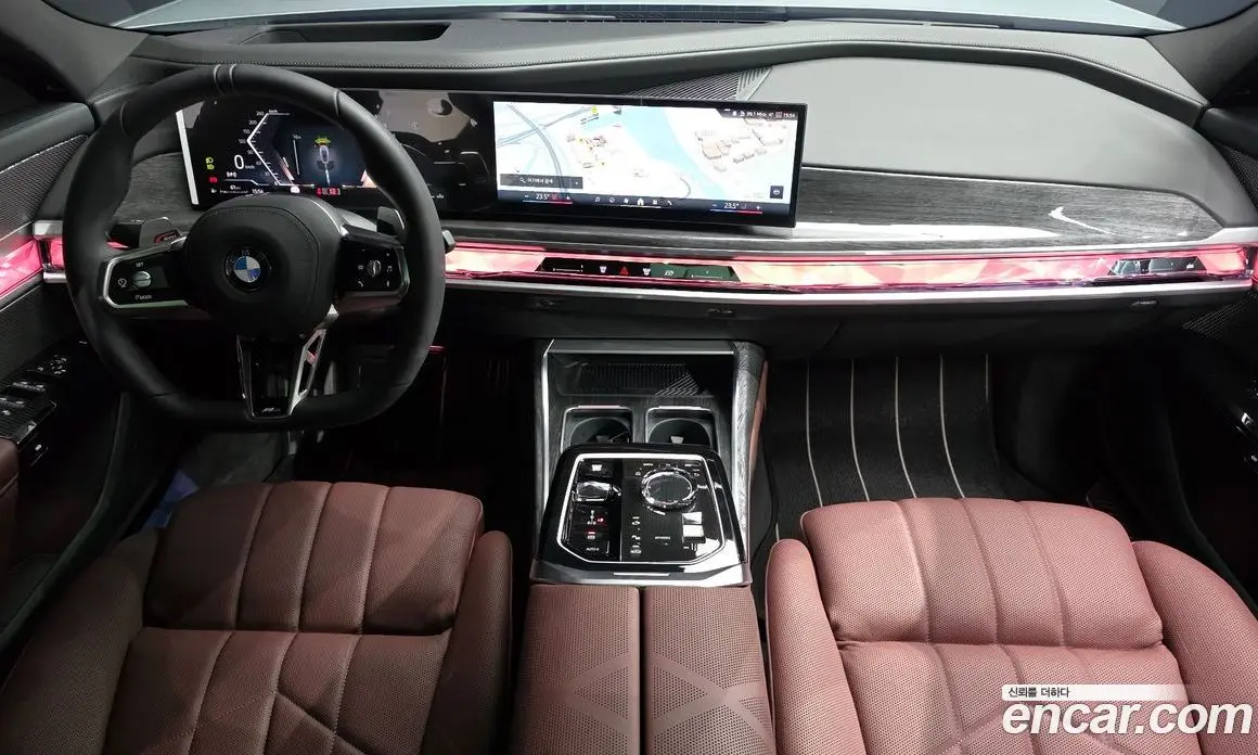 BMW 7 серия 2025 3.0 автомат (гидро), фото 9