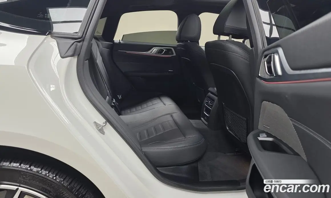 BMW i4 2023 0.2 автомат (гидро), фото 16