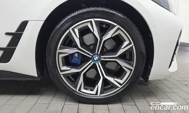 BMW i4 2023 0.2 автомат (гидро), миниатюра 6