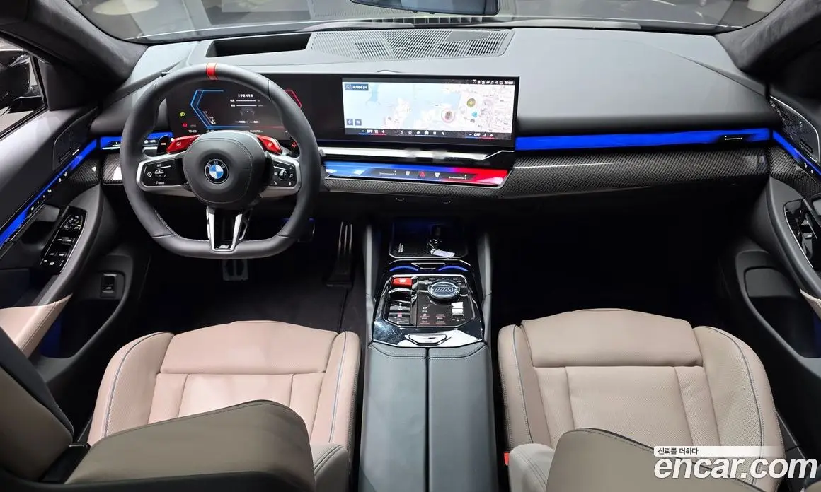 BMW M5 2025 4.4 автомат (гидро), фото 10 BMW M5 2025 4.4 автомат (гидро), фото 10