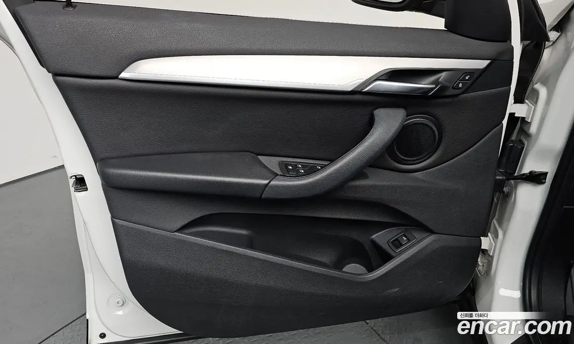 BMW X1 2019 2.0 автомат (гидро), фото 13 BMW X1 2019 2.0 автомат (гидро), фото 13