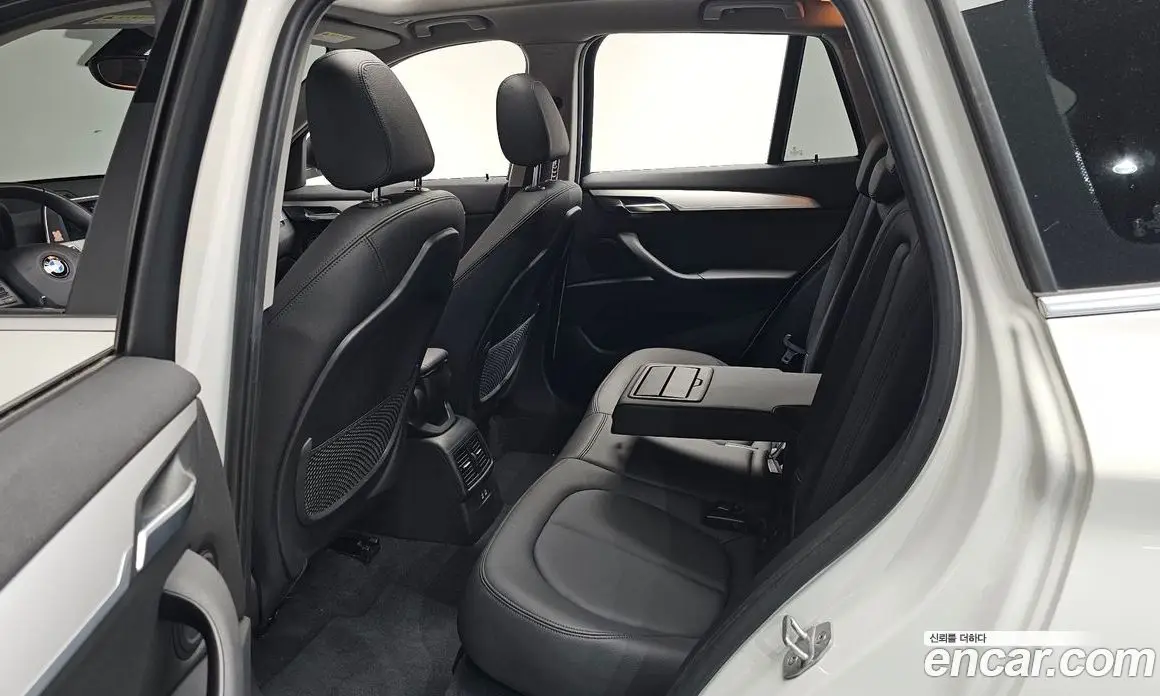 BMW X1 2019 2.0 автомат (гидро), фото 15 BMW X1 2019 2.0 автомат (гидро), фото 15