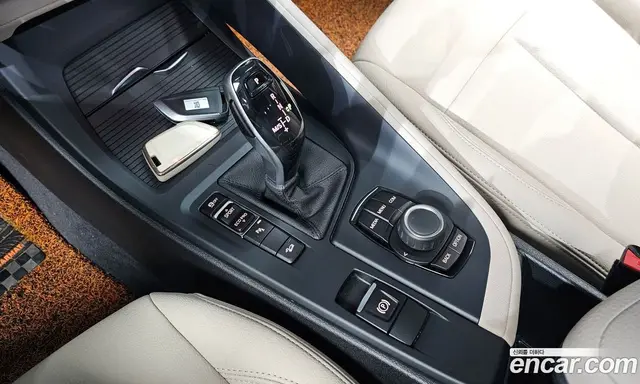 BMW X1 2020 2.0 автомат (гидро), миниатюра 12