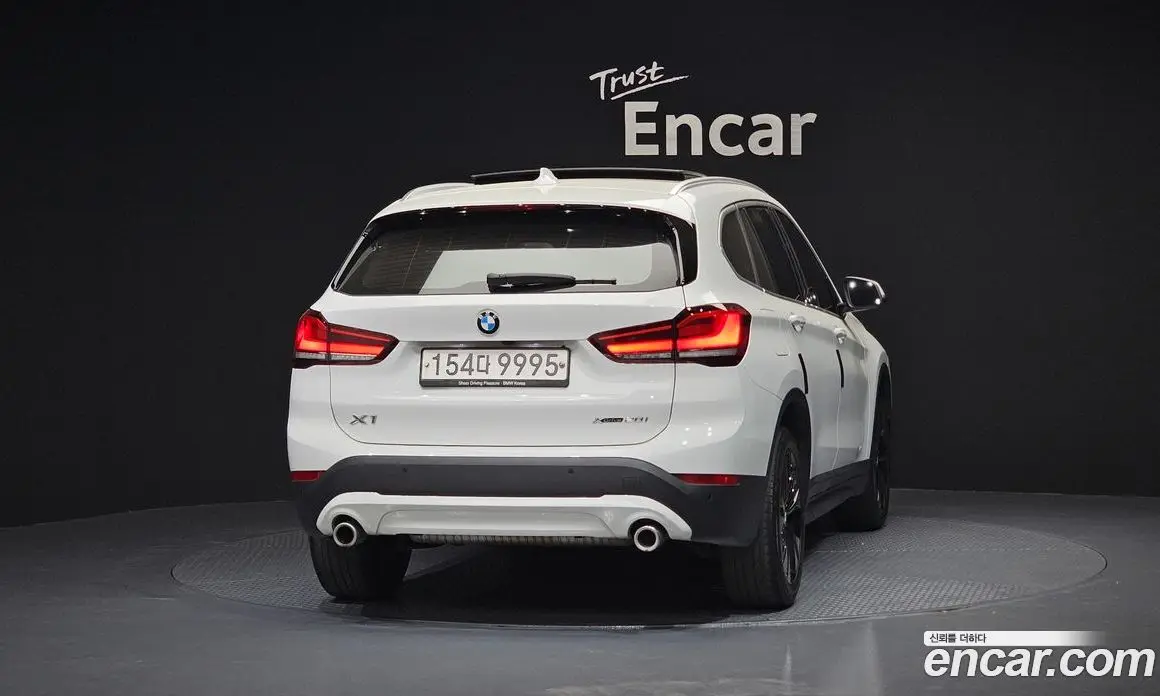 BMW X1 2020 2.0 автомат (гидро), фото 4
