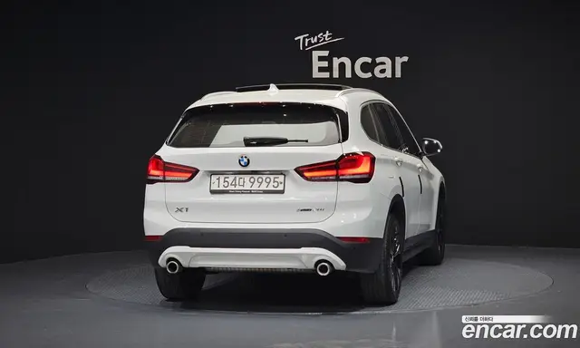 BMW X1 2020 2.0 автомат (гидро), миниатюра 4