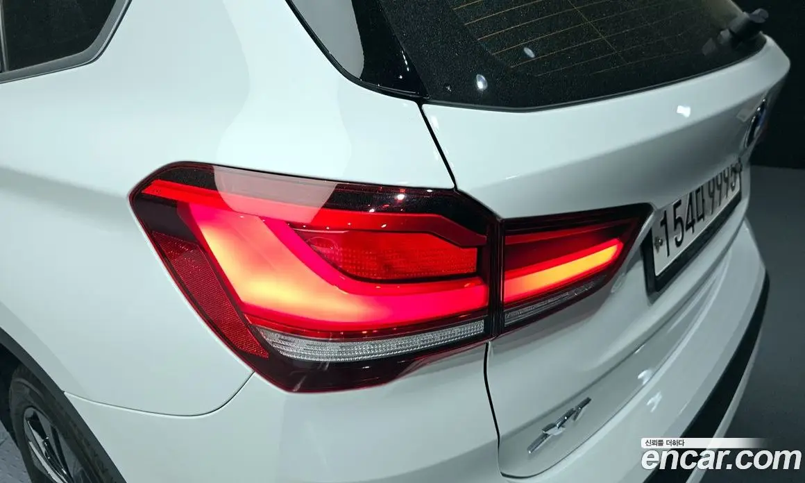 BMW X1 2020 2.0 автомат (гидро), фото 9