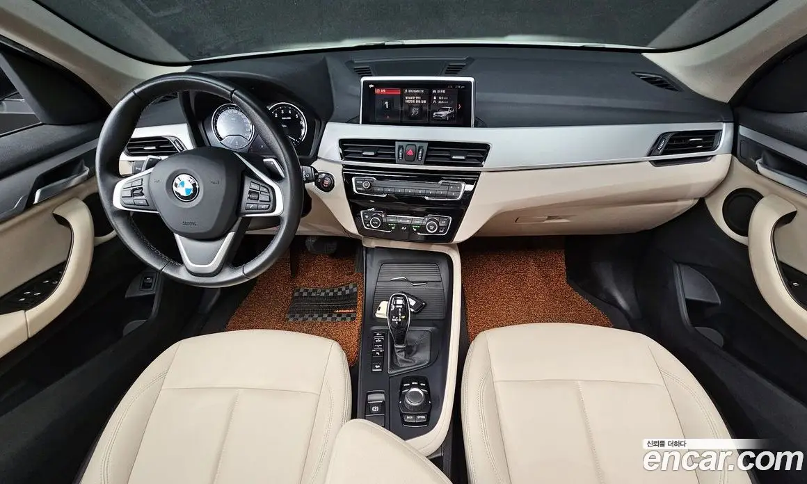 BMW X1 2020 2.0 автомат (гидро), фото 10