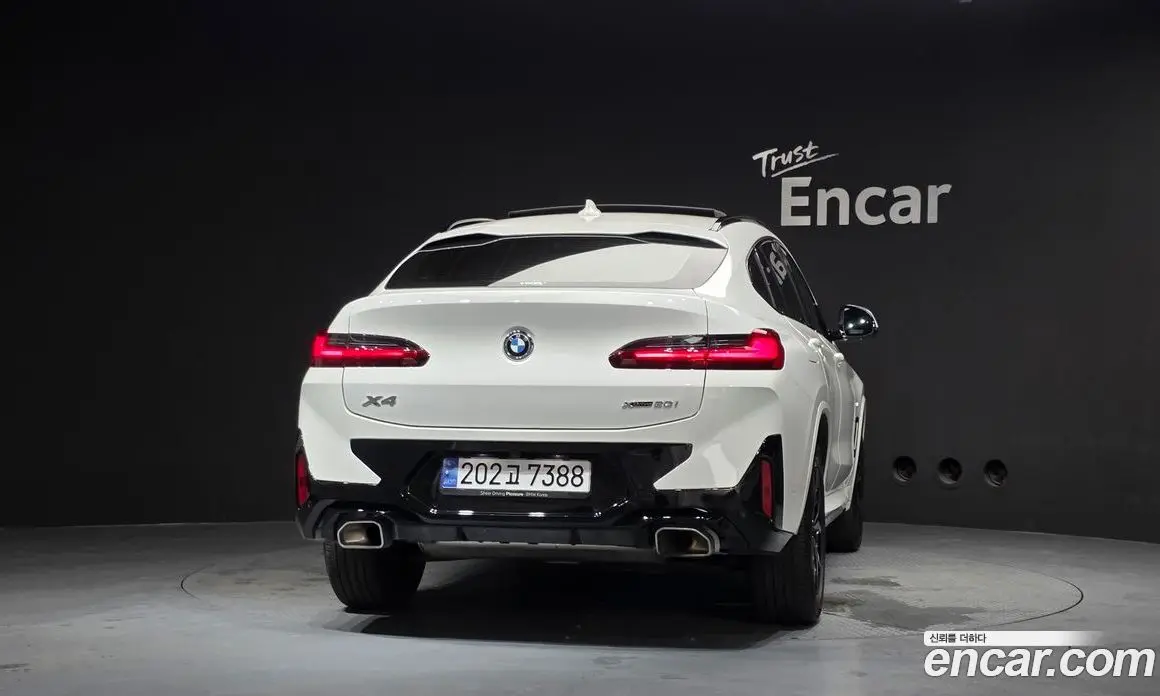 BMW X4 2024 2.0 автомат (гидро), фото 4