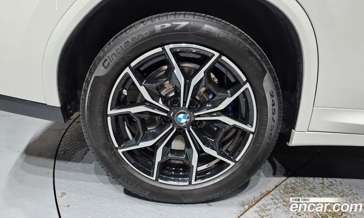 BMW X4 2024 2.0 автомат (гидро), фото 5