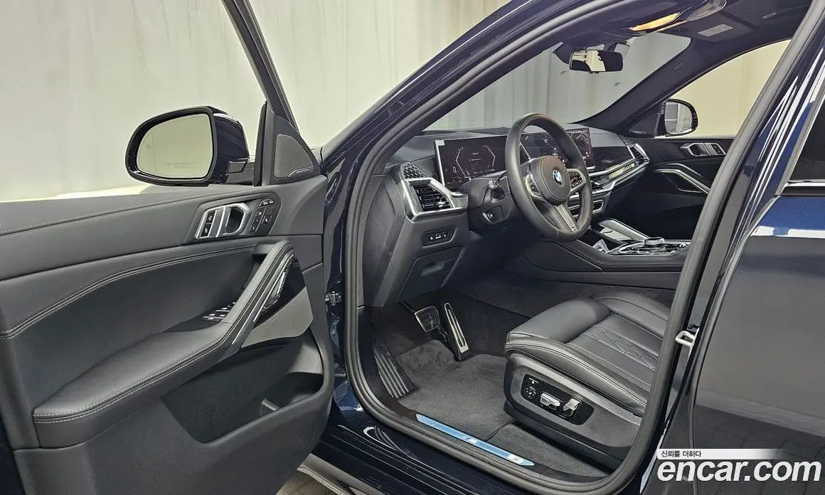 BMW X6 2025 3.0 автомат (гидро), фото 13