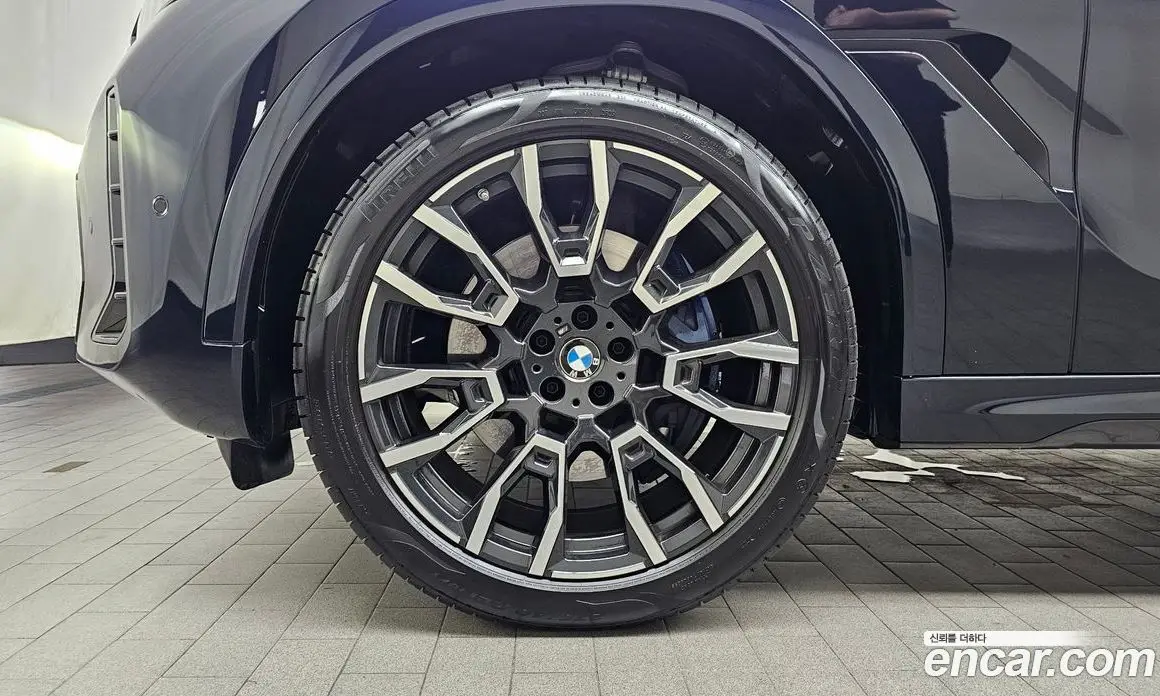 BMW X6 2025 3.0 автомат (гидро), фото 5