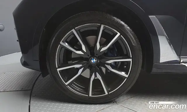 BMW X7 2021 3.0 автомат (гидро), миниатюра 5