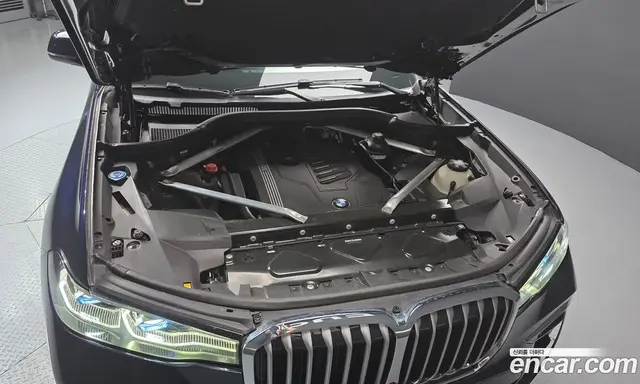 BMW X7 2021 3.0 автомат (гидро), миниатюра 6