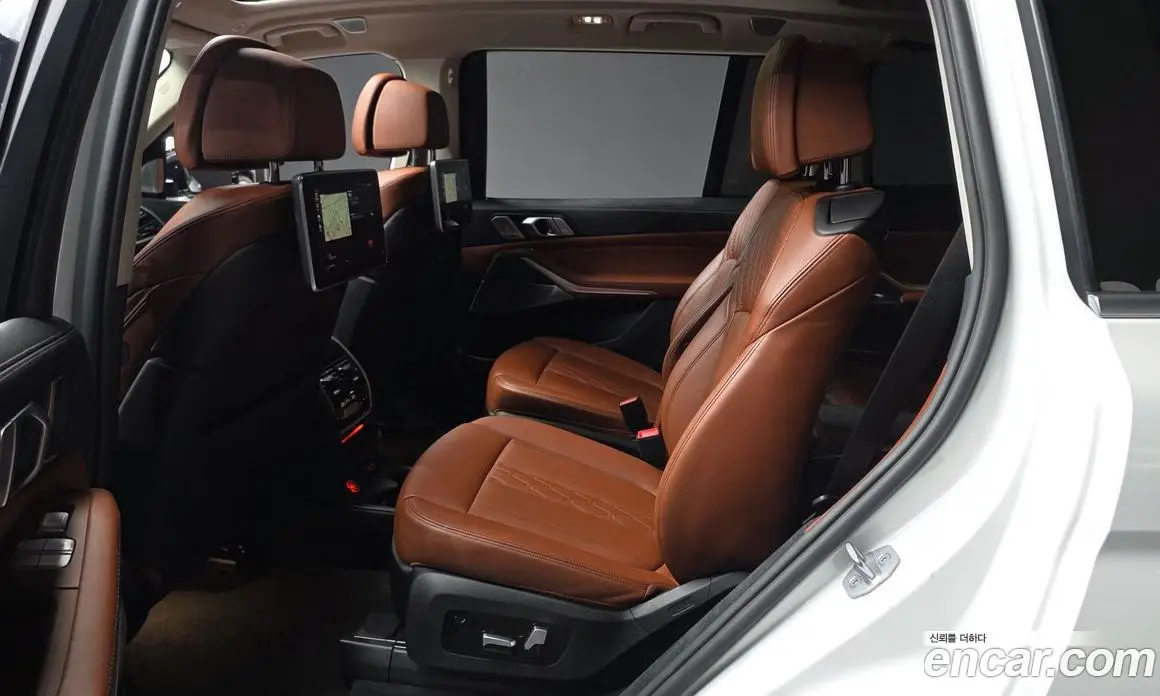 BMW X7 2021 3.0 автомат (гидро), фото 16 BMW X7 2021 3.0 автомат (гидро), фото 16