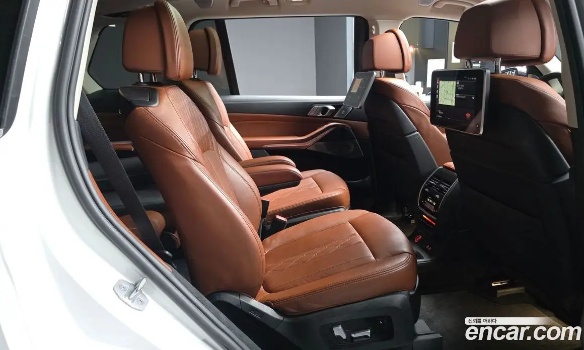 BMW X7 2021 3.0 автомат (гидро), фото 18 BMW X7 2021 3.0 автомат (гидро), фото 18