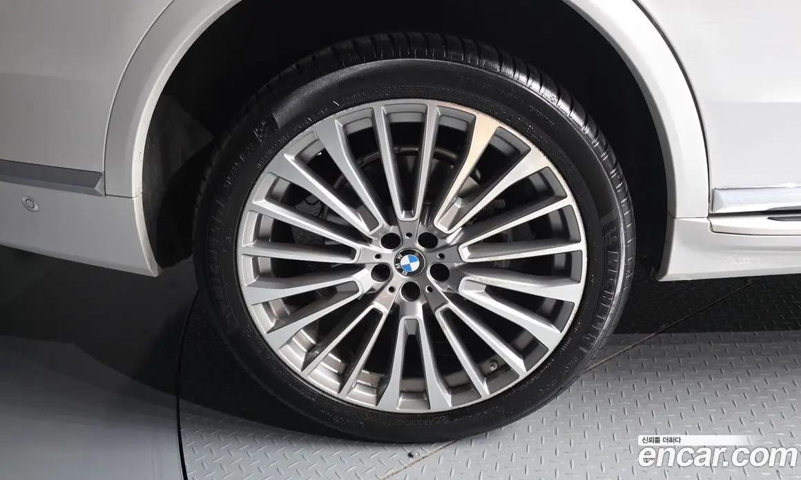 BMW X7 2021 3.0 автомат (гидро), фото 5 BMW X7 2021 3.0 автомат (гидро), фото 5