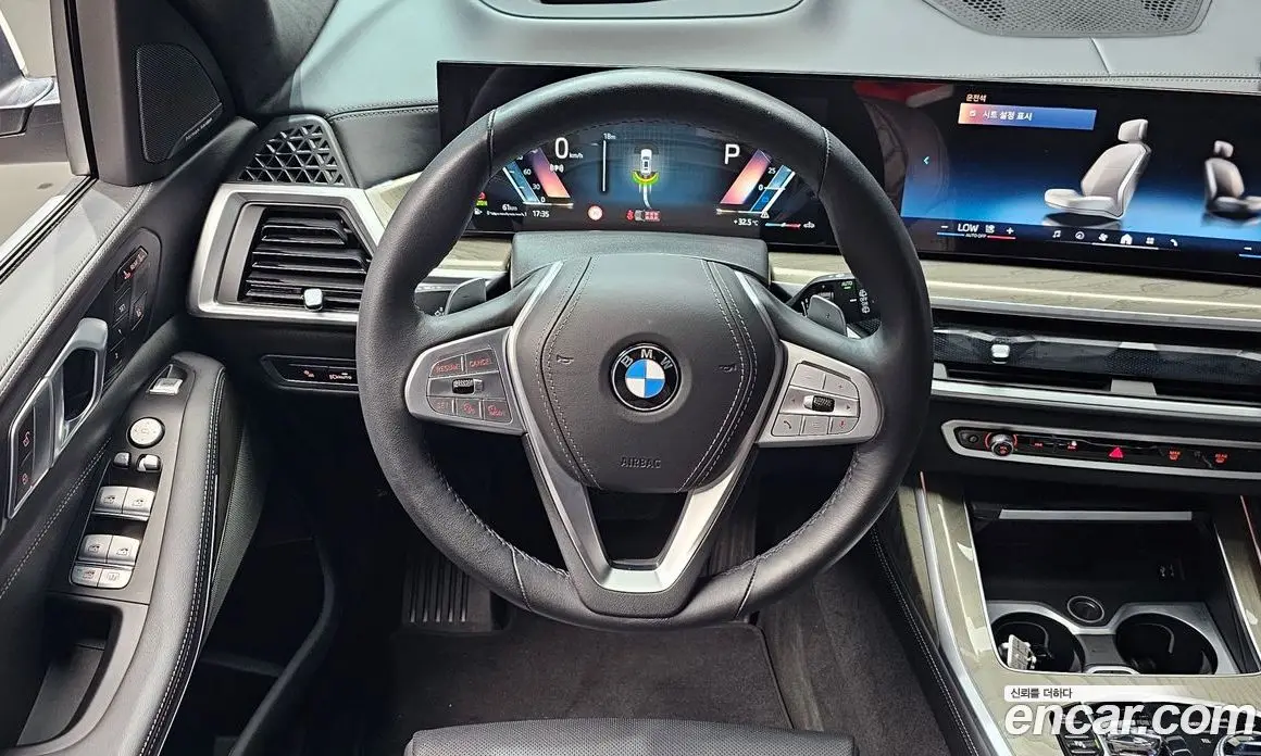 BMW X7 2023 3.0 автомат (гидро), фото 19