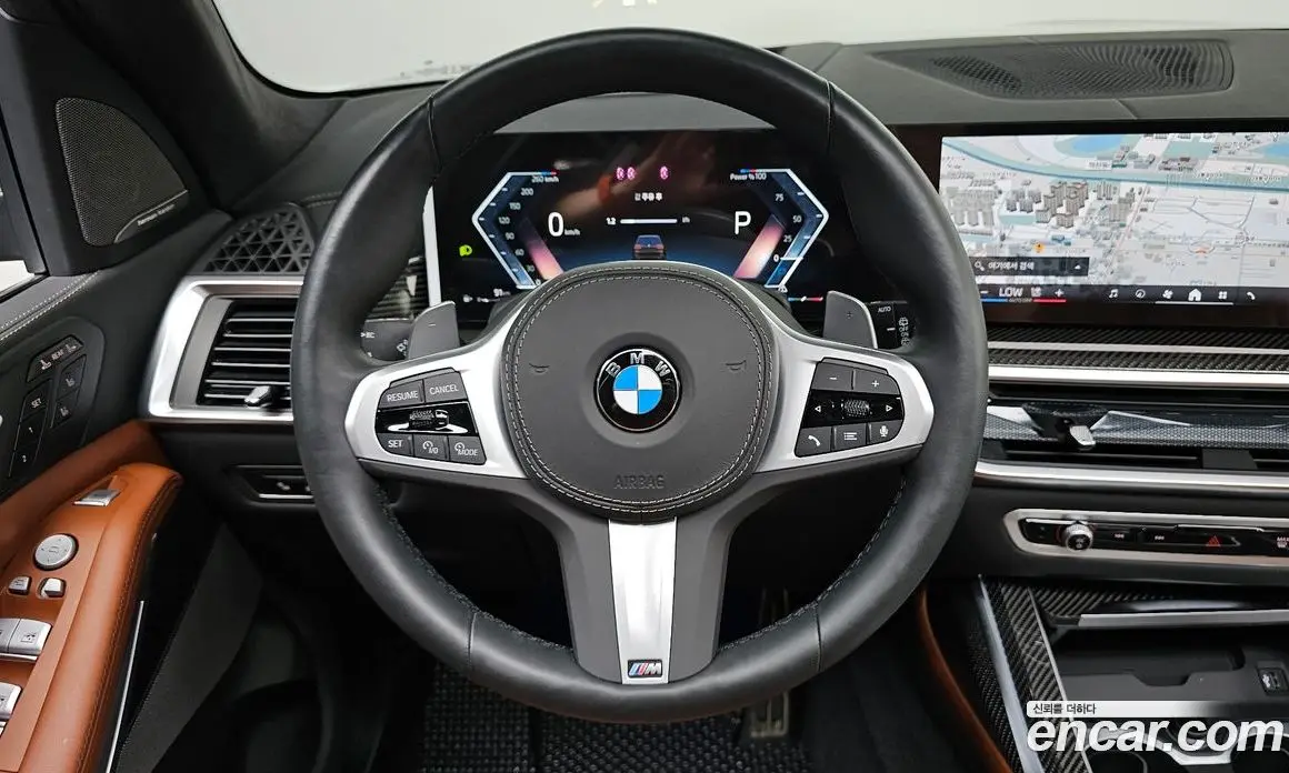 BMW X7 2025 3.0 автомат (гидро), фото 17