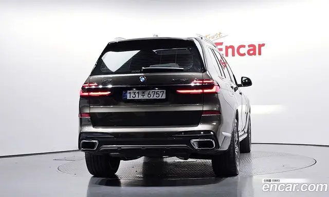 BMW X7 2025 3.0 автомат (гидро), миниатюра 3