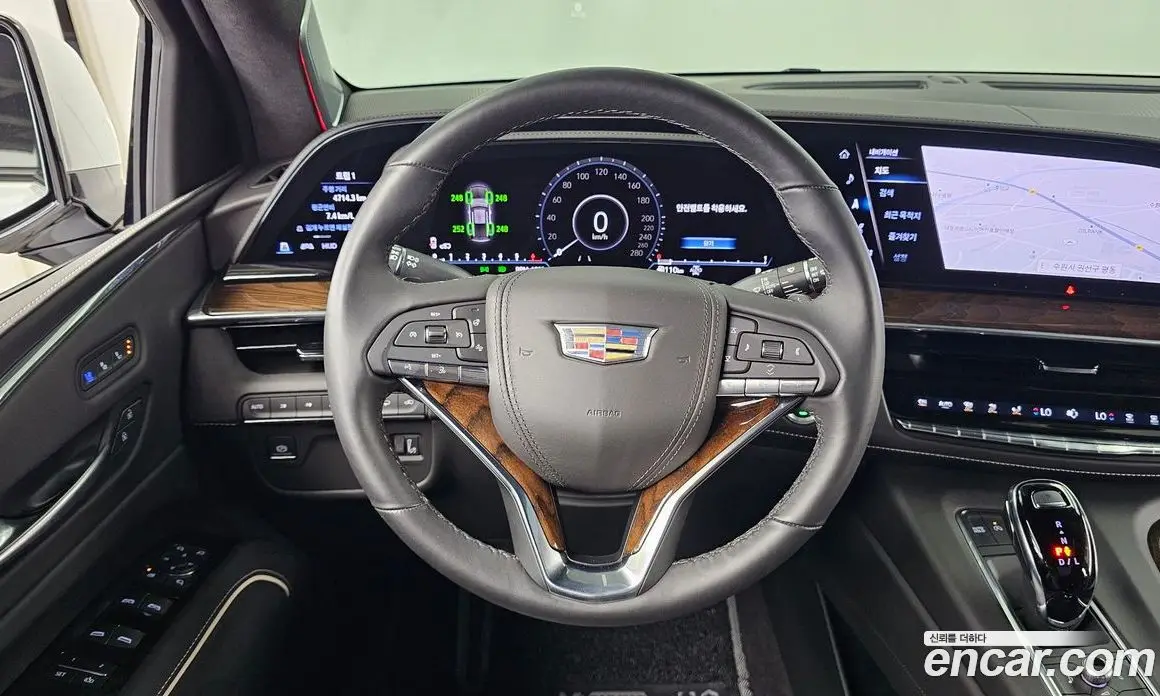 Cadillac Escalade 2023 6.2 автомат (гидро), фото 20