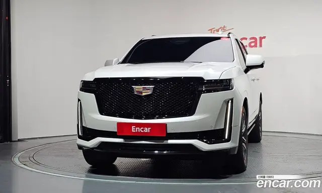 Cadillac Escalade 2023 6.2 автомат (гидро), миниатюра 3