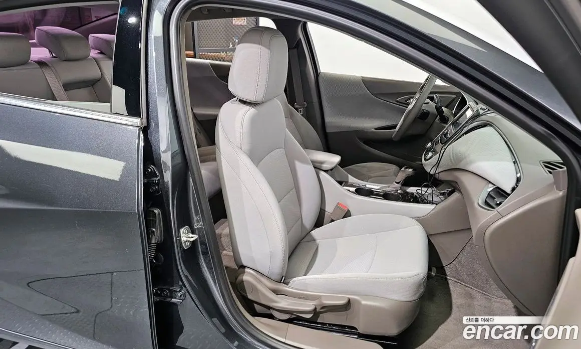 Chevrolet Malibu 2016 1.5 автомат (гидро), фото 18 Chevrolet Malibu 2016 1.5 автомат (гидро), фото 18