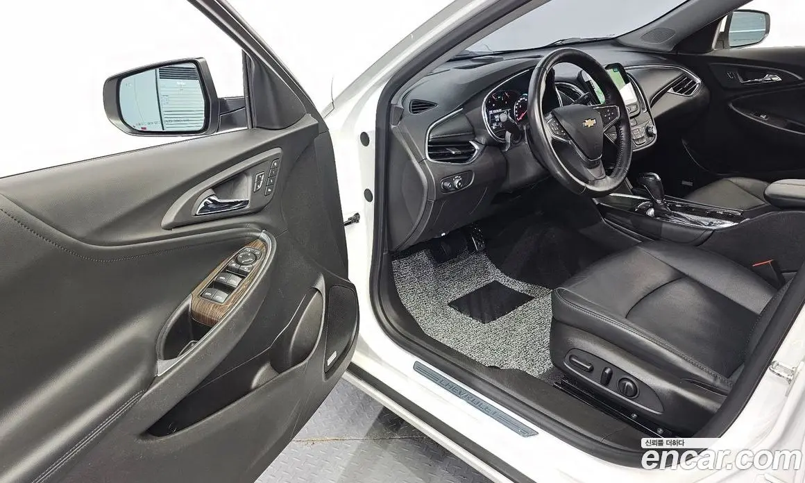 Chevrolet Malibu 2016 2.0 автомат (гидро), фото 13