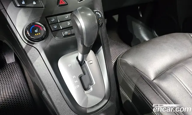 Chevrolet Orlando 2014 2.0 автомат (гидро), миниатюра 12