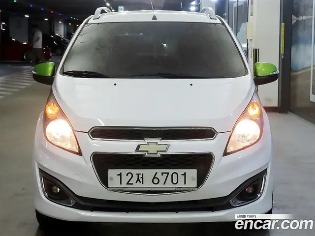 Chevrolet Spark 2015 1.0 автомат (гидро), миниатюра 2
