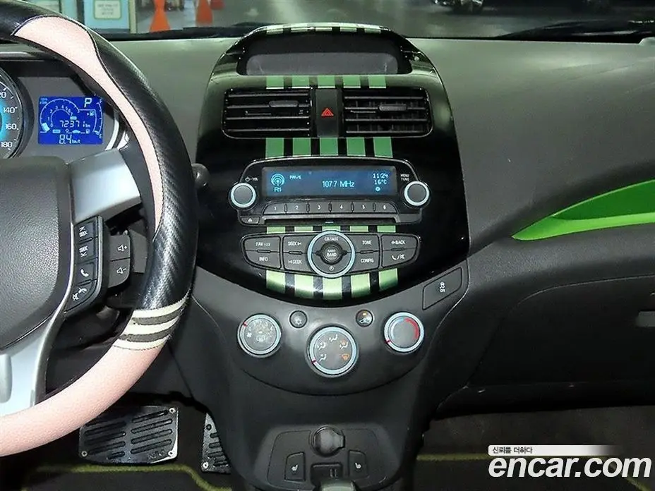 Chevrolet Spark 2015 1.0 автомат (гидро), фото 12