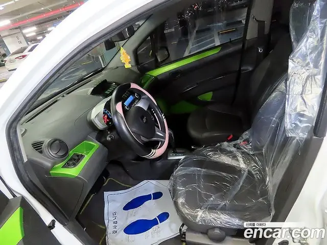 Chevrolet Spark 2015 1.0 автомат (гидро), миниатюра 7