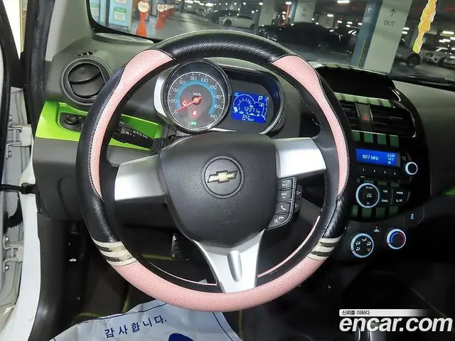 Chevrolet Spark 2015 1.0 автомат (гидро), миниатюра 9