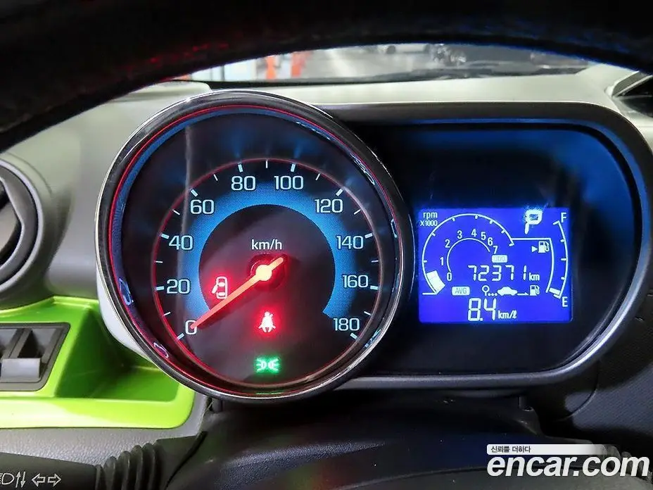 Chevrolet Spark 2015 1.0 автомат (гидро), фото 10