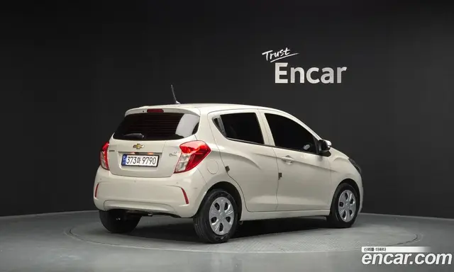 Chevrolet Spark 2015 1.0 автомат (гидро), миниатюра 2