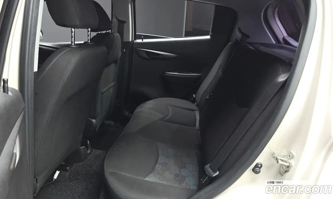 Chevrolet Spark 2015 1.0 автомат (гидро), фото 16