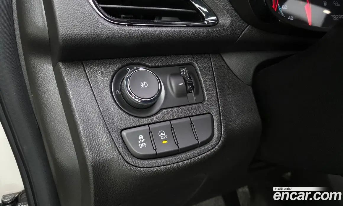 Chevrolet Spark 2015 1.0 автомат (гидро), фото 19