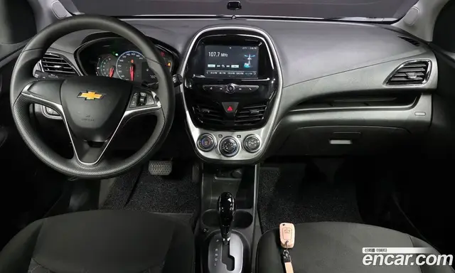 Chevrolet Spark 2015 1.0 автомат (гидро), миниатюра 10