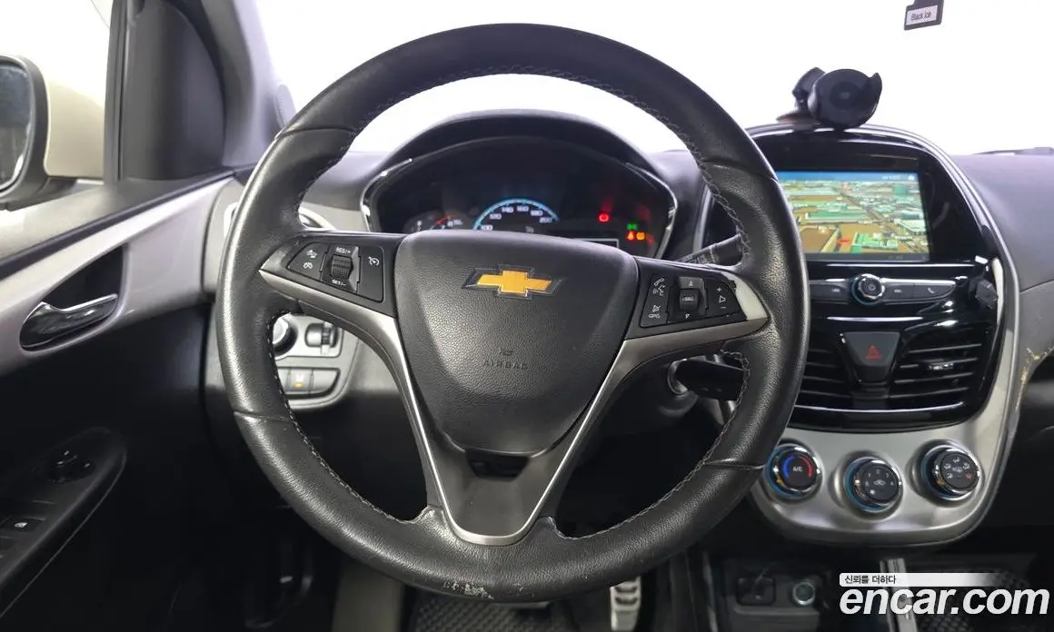 Chevrolet Spark 2016 1.0 автомат (гидро), фото 19