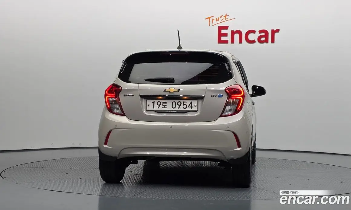 Chevrolet Spark 2016 1.0 автомат (гидро), фото 4